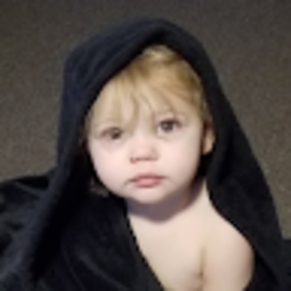 Meet your Posher, Rebecca - Picture 1 of 1